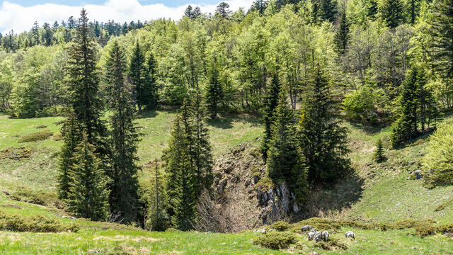 Le scialet Royer par Serre Plumé