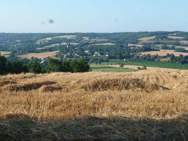 Le chemin des crêtes. Villeneuve de Marc