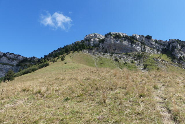 Rocher de Chalves depuis Mont-Saint-Martin