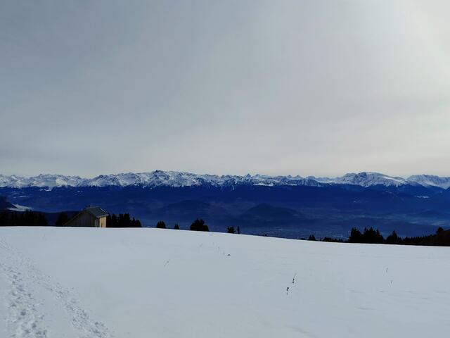 Le Plateau de Sornin et la Dent du Loup