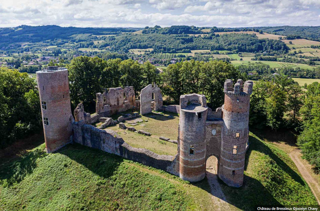 De Saint Pierre à Bressieux